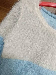 Cozy Blue &amp; Off White Crop Sweater