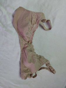 Uesd Bra