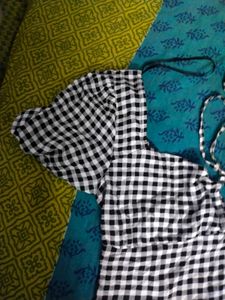 Monochrome Checked Sweetheart Neck Smocked Tie-Up