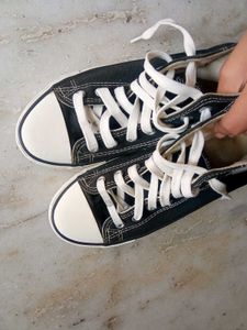 Converse Like Shoes