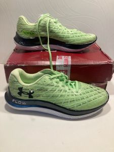 Under Armour Running Shoes ORIGINAL AUTHENTIC UK-9