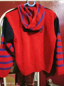 Beautiful Kids Sweater With Chain