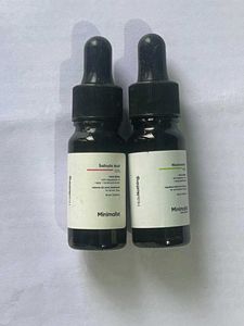 Minimalist Salicylic Acid & Niacinamide