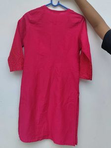 Pink Embroidered Kurti ✨