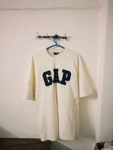 GAP OVERSIZED TSHIRT