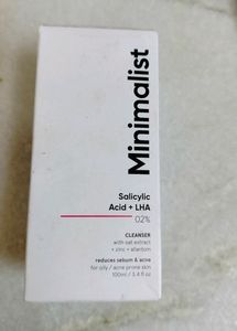 Minimalist Salicylic Acid Cleanser