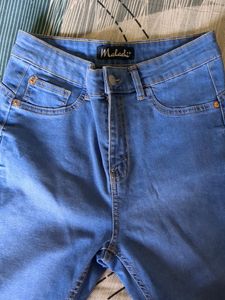 Mid Waist Jeans