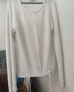 White Knitted Pullover Sweater