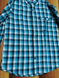 Mufti Men Green Checks Cotton Casual Shirt