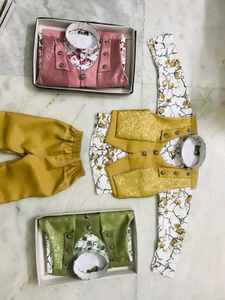 Boys&#39; Traditional Outfit Set