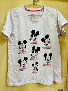 White Cute Top For Women
