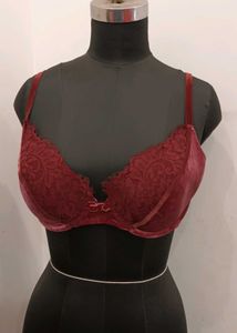 Hunkemoller Velvet Lace Bra 36D