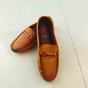 Limited Period Offer - Metro Footwear For Women