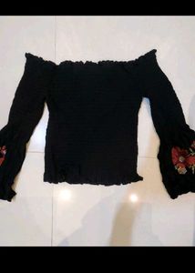 Forever 21 Off Shoulders Black Top