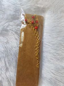 RED BEADED GOLD CHAIN NECKLACE