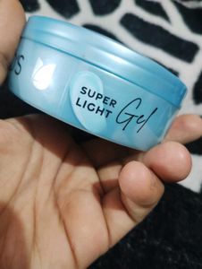 Ponds Super Light Gel Moisturizer