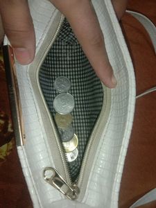 Fashionable Sling Bag For Women