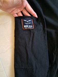 Men&#39;s Black Short