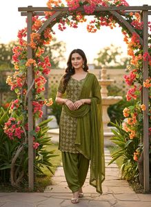 Elegant olive Green kurta Set