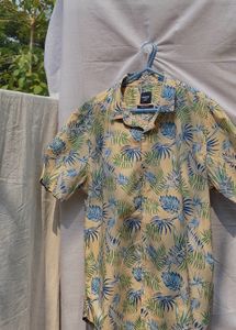 MAX Large Slim Fit Floral Shirt