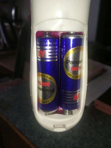 5 In 1 Beauty Care Massager💗 With Two Batteries🔋 Free