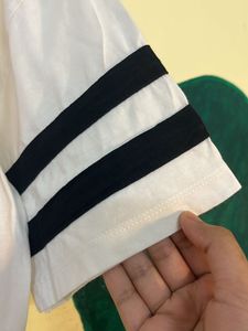 Off White MAX Crop Top (oversized)