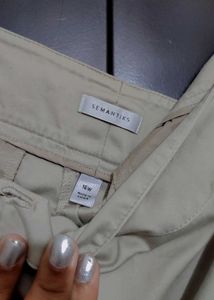 Khaki Color Capri For Girl Or Women 38 Waist