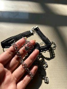 URBANIC Thigh Chain.