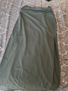 Slit Midi Skirt Green Outryt
