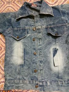 Denim Jacket For Women. slightly Damaged.