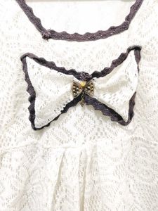 Korean Whit Bow Top C