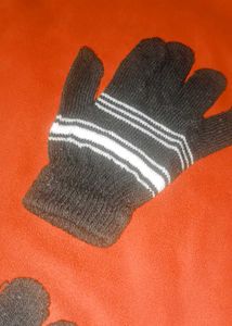 WINTER WEAR Muffler, Gloves N Socks For Baby Girl