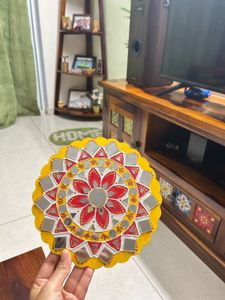 Lipping Art In Good Condition