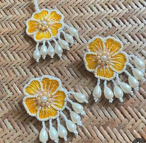 Floral Jewelry Set With Mangtika