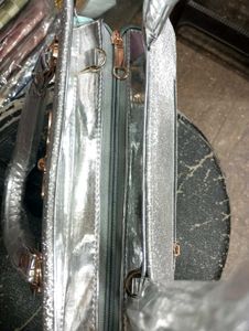 💥 Beautiful Silver Butterfly Bridal Handbag 👜