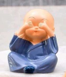 Mini Monk Buddha Idol Set