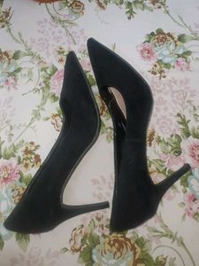 Dorothy Perkins Black suede Heels
