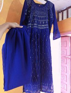 Brand New Very Beautiful 2 Pc Nairacut Set