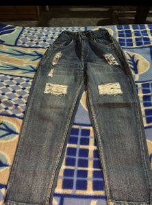 Mom fit ripped jeans