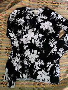Semi Woolen Top