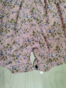 Floral Blouse - Flowy Fit
