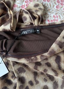 ZARA ANIMAL PRINT DRESS IN M SIZE