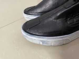 Black Slip-on Casual Shoes