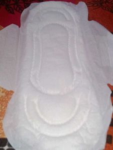 50 Comfortable &amp; Reliable Period Care Pads Combo