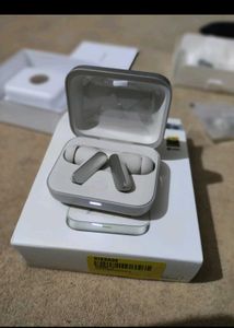 brand new sealed pack realme buds air 7