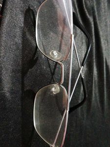 The Transparent Goggles