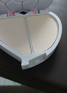 lipstick +compact +blush