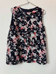 Floral Sleeveless Blouse