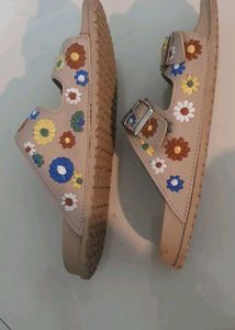 Zudio Slippers