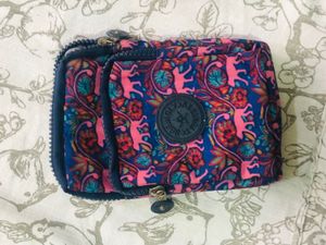 Stylish Patterned Pouch Small Handy To Carry Phone